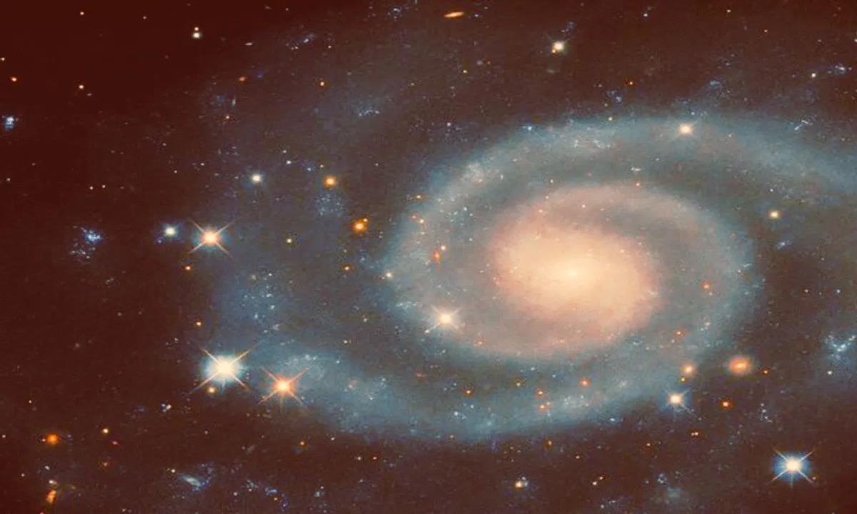 Hubble Space Telescope Captures Distant Spiral Galaxy ‘UGC 11105’