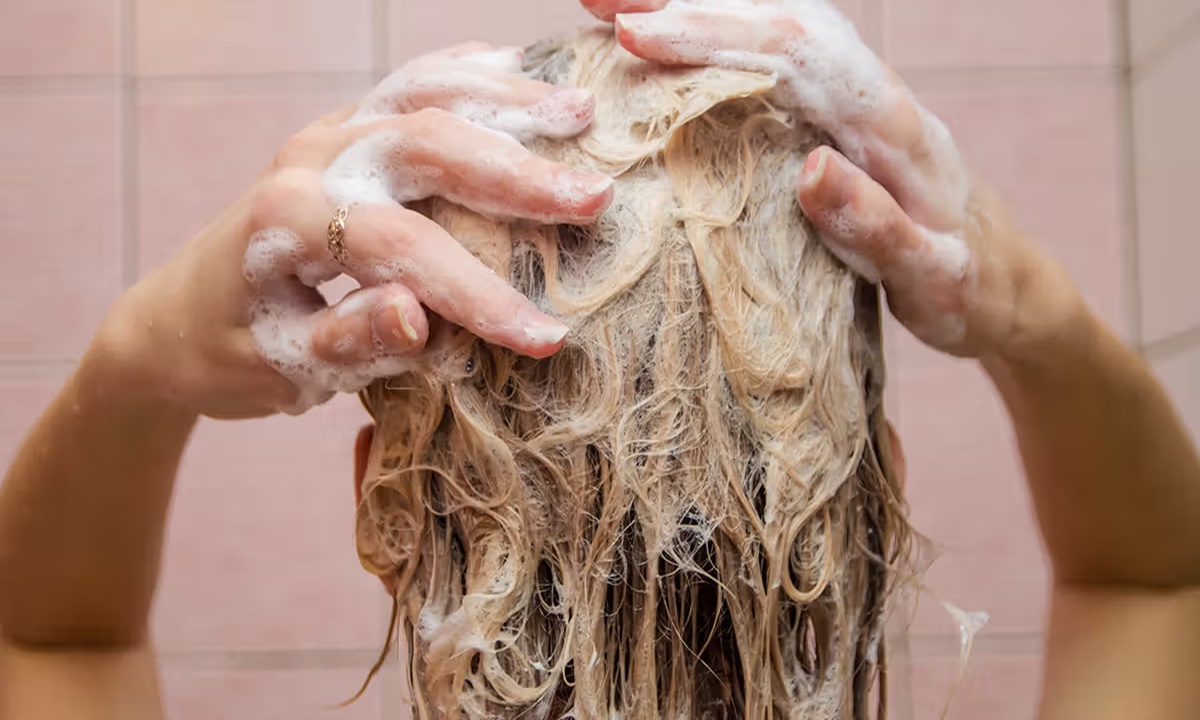 Natural Homemade Shampoos For Hair Growth & Hair Loss