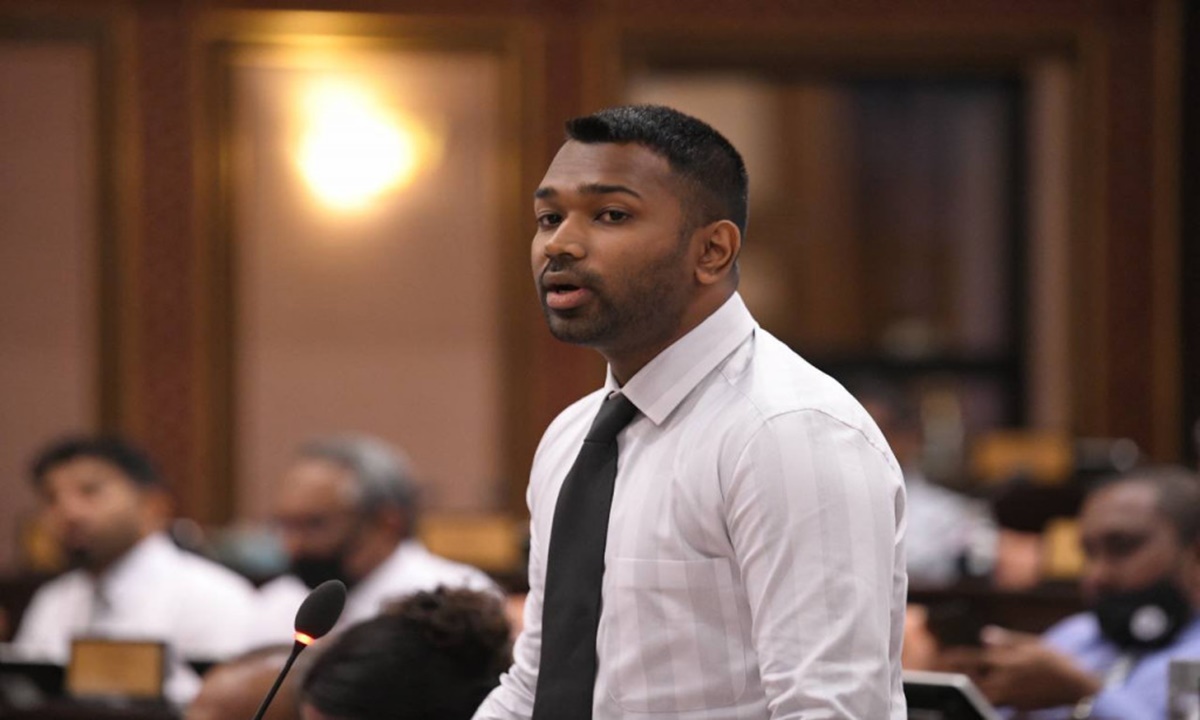 Maldivian MP Demands Termination Of Suspended Ministers